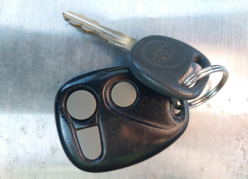 Photo 11 of 2000 Chevrolet Express UPFITTER PKG. (VIN 1GBFG15R5Y1276963)