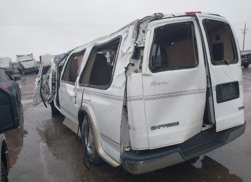 Photo 3 of 2000 Chevrolet Express UPFITTER PKG. (VIN 1GBFG15R5Y1276963)