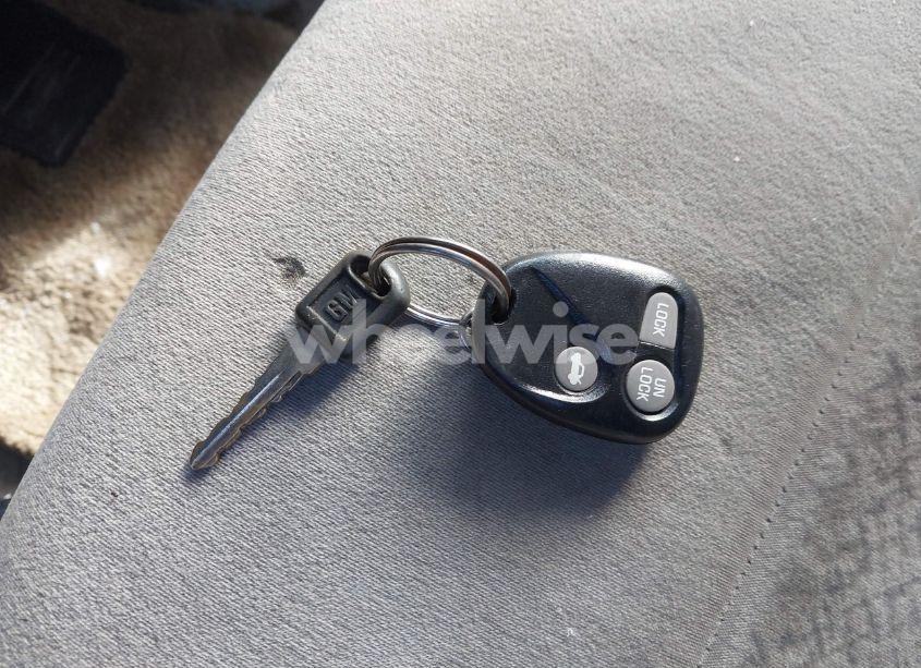 Photo 11 of 1998 Chevrolet Chevy VAN G1500 (VIN 1GBFG15R6W1020683)