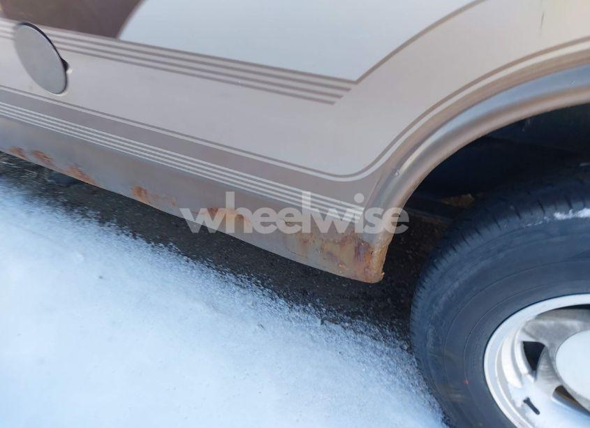 Photo 13 of 1998 Chevrolet Chevy VAN G1500 (VIN 1GBFG15R6W1020683)