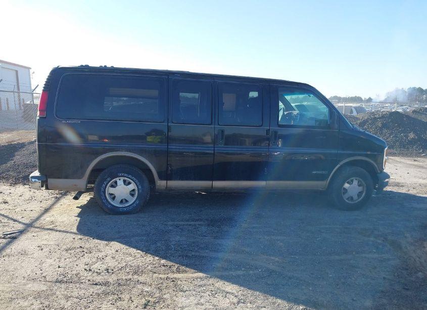 Photo 17 of 2000 Chevrolet Express UPFITTER PKG. (VIN 1GBFG15R6Y1173065)