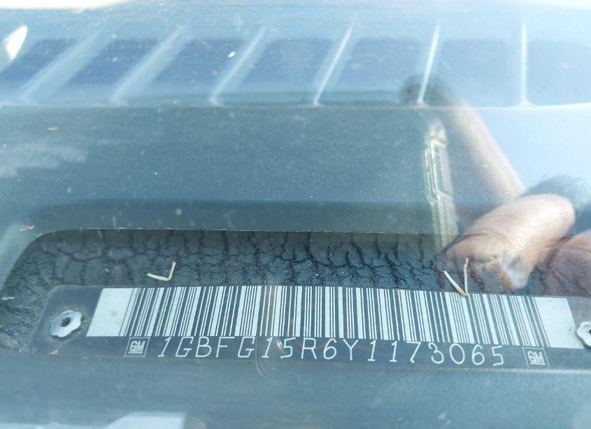 Photo 9 of 2000 Chevrolet Express UPFITTER PKG. (VIN 1GBFG15R6Y1173065)