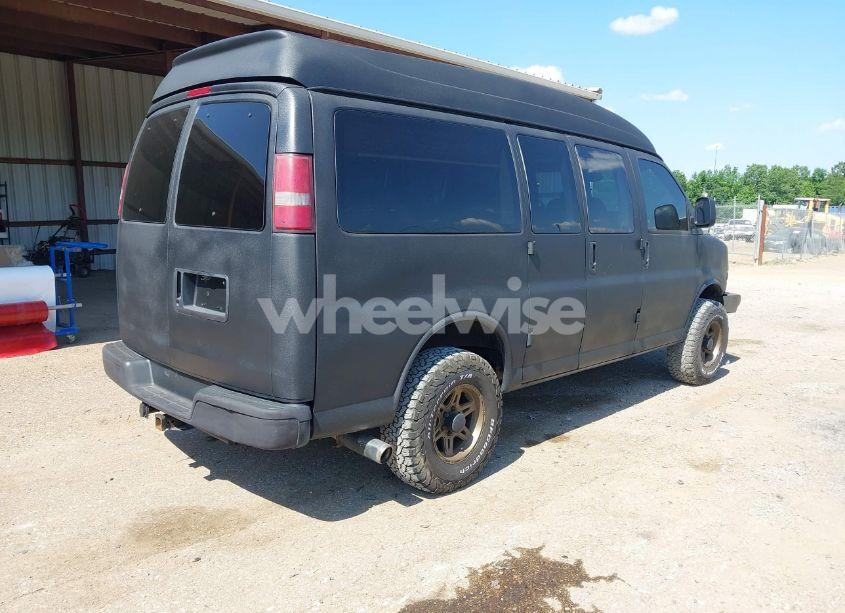 Photo 4 of 2003 Chevrolet Express UPFITTER (VIN 1GBFG15T031169940)