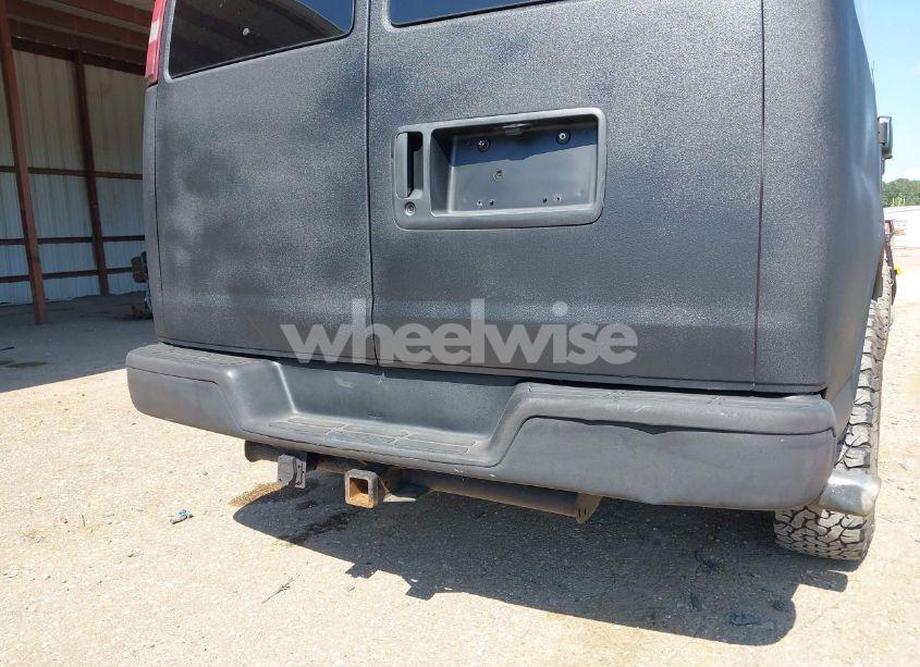 Photo 6 of 2003 Chevrolet Express UPFITTER (VIN 1GBFG15T031169940)