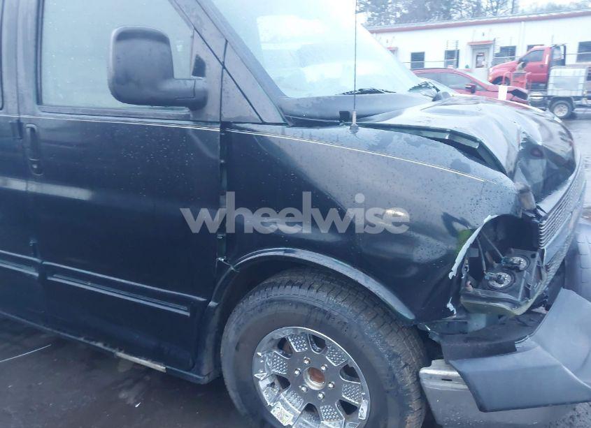 Photo 13 of 2005 Chevrolet Express UPFITTER (VIN 1GBFG15T051162053)