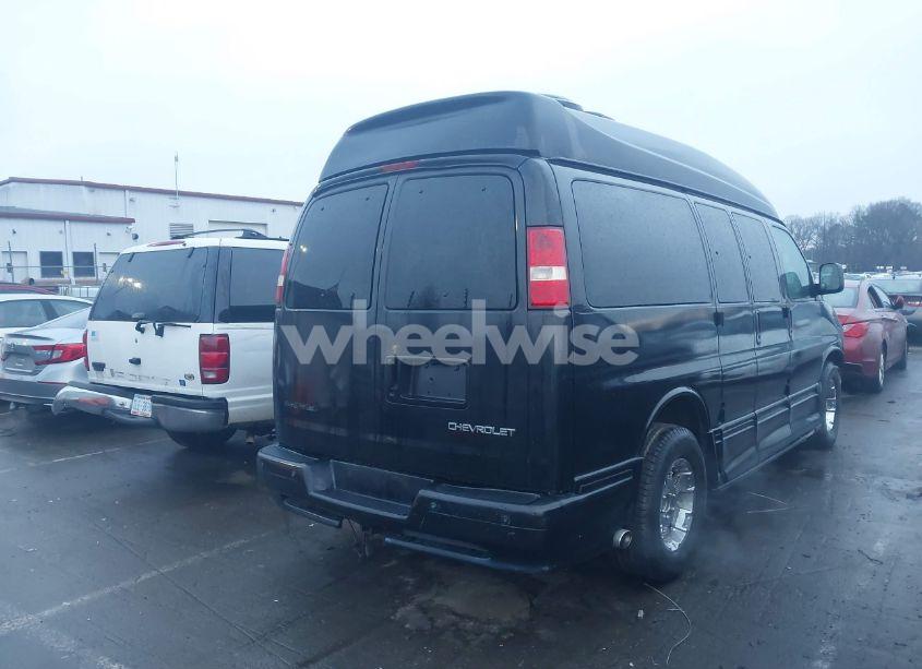Photo 4 of 2005 Chevrolet Express UPFITTER (VIN 1GBFG15T051162053)