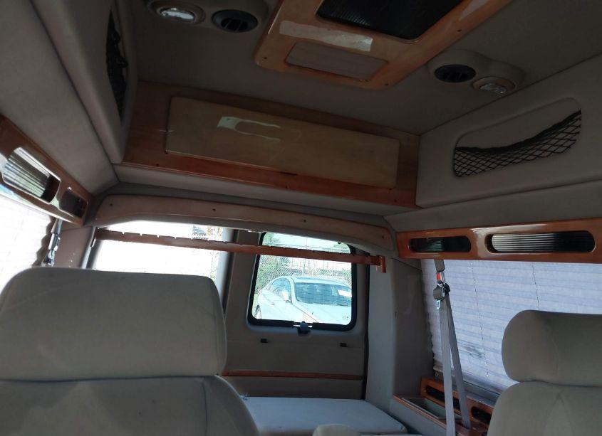 Photo 12 of 2005 Chevrolet Express UPFITTER (VIN 1GBFG15T051240427)