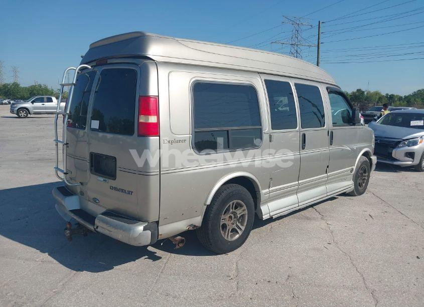 Photo 4 of 2003 Chevrolet Express UPFITTER (VIN 1GBFG15T131188593)