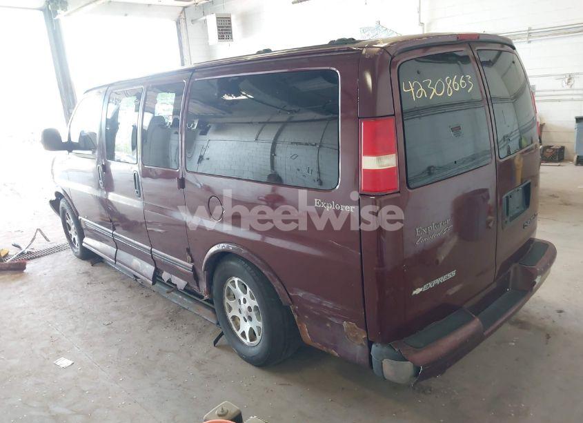 Photo 3 of 2003 Chevrolet Express UPFITTER (VIN 1GBFG15T331162139)