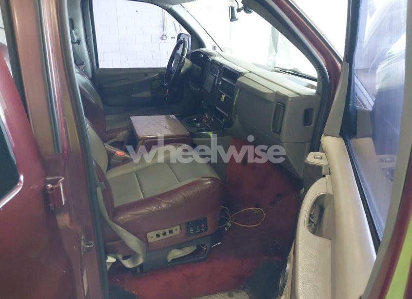 Photo 5 of 2003 Chevrolet Express UPFITTER (VIN 1GBFG15T331162139)