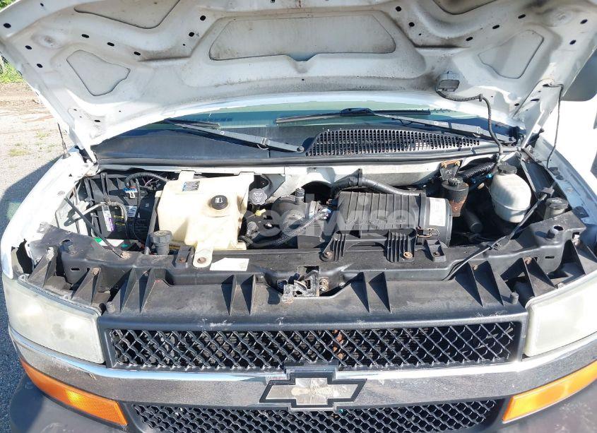 Photo 10 of 2003 Chevrolet Express UPFITTER (VIN 1GBFG15T431189253)