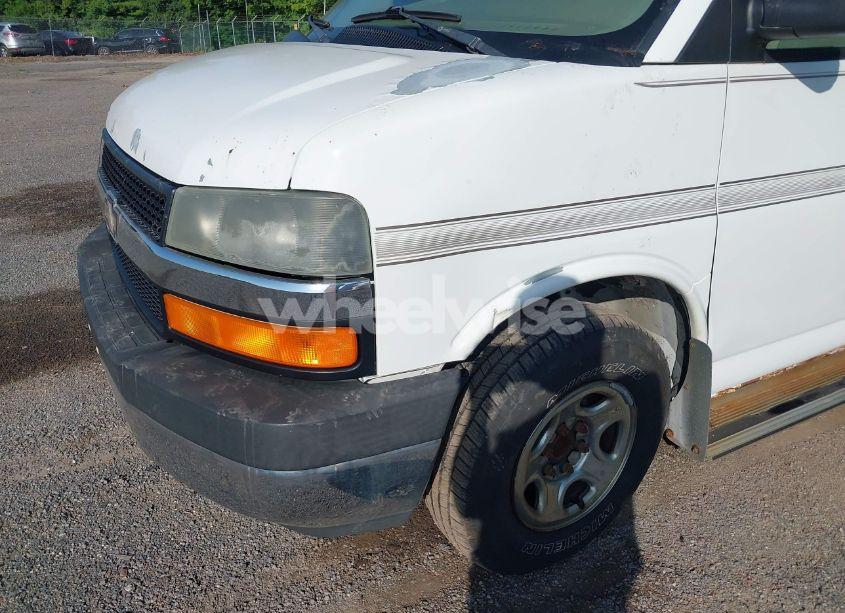 Photo 14 of 2003 Chevrolet Express UPFITTER (VIN 1GBFG15T431189253)