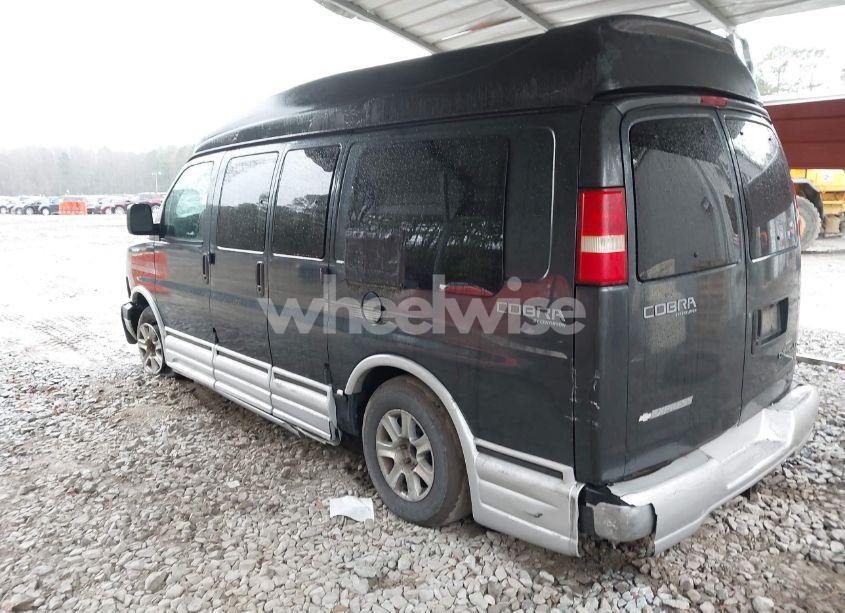 Photo 3 of 2003 Chevrolet Express UPFITTER (VIN 1GBFG15T531232871)