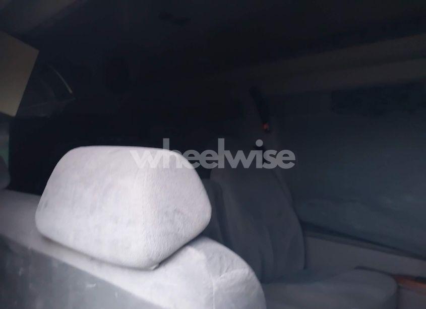 Photo 8 of 2002 Chevrolet Express (VIN 1GBFG15W521191487)
