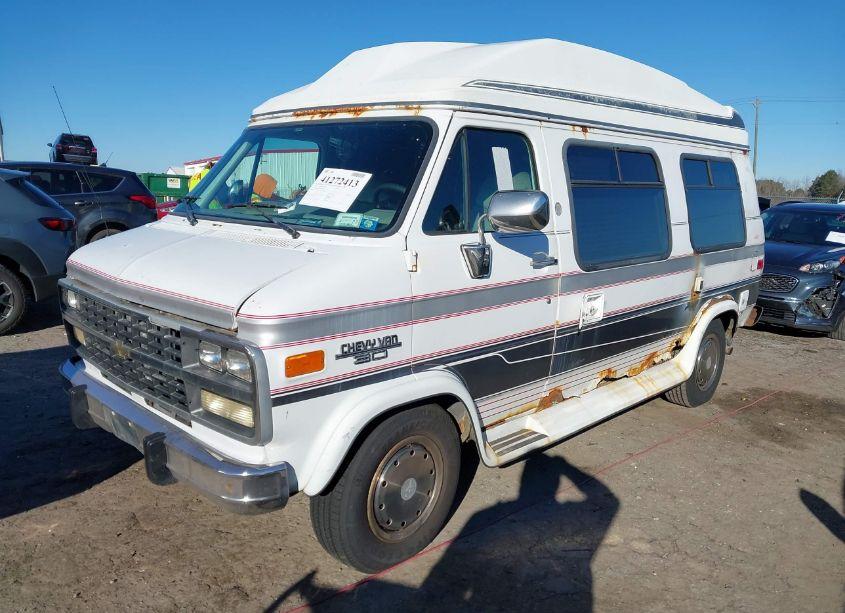 Photo 2 of 1995 Chevrolet G30 (VIN 1GBFG35K3SF120798)