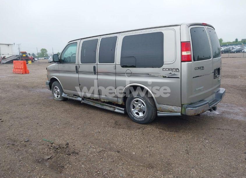 Photo 3 of 2003 Chevrolet Express UPFITTER (VIN 1GBFH15T331206914)