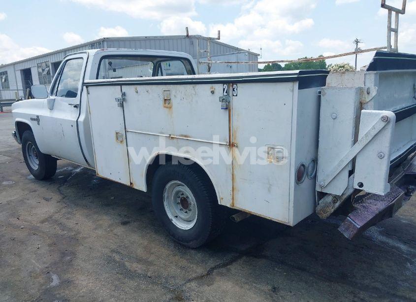 Photo 3 of 1985 Chevrolet C20 (VIN 1GBGC24M1FS184803)