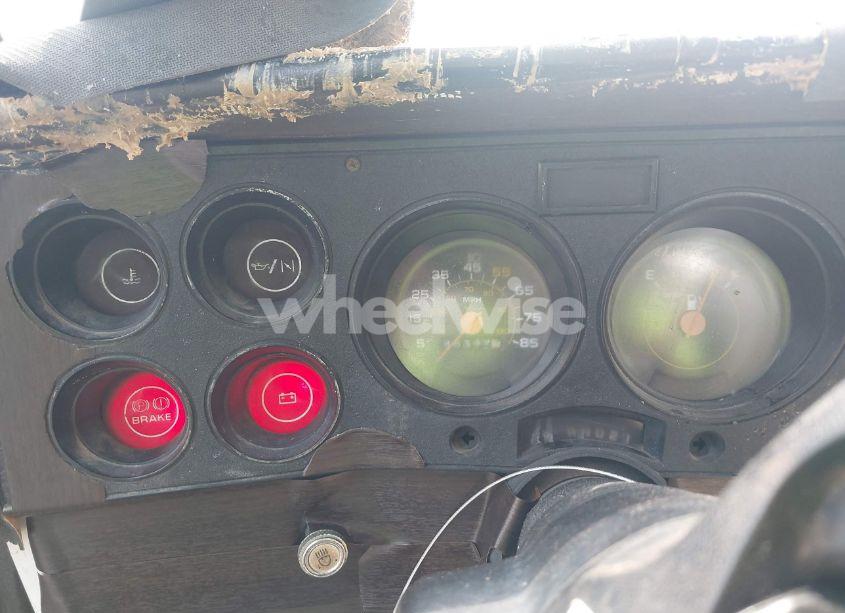 Photo 7 of 1985 Chevrolet C20 (VIN 1GBGC24M1FS184803)