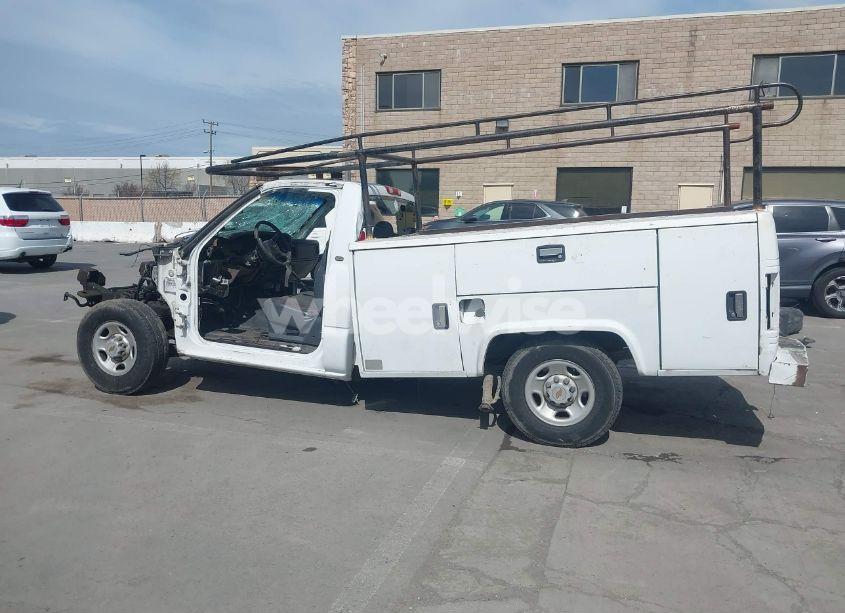 Photo 15 of 1999 Chevrolet Silverado 2500 (VIN 1GBGC24U2XE246595)