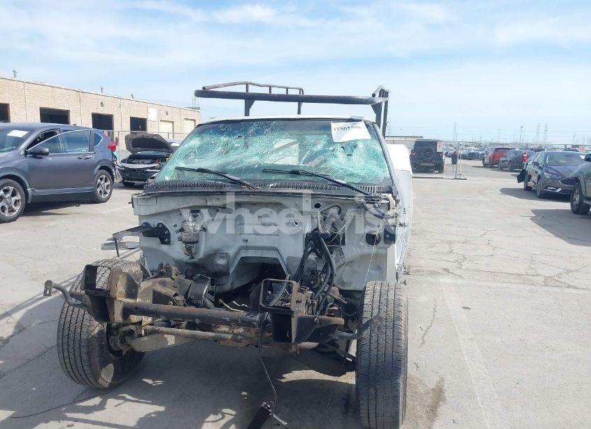 Photo 6 of 1999 Chevrolet Silverado 2500 (VIN 1GBGC24U2XE246595)