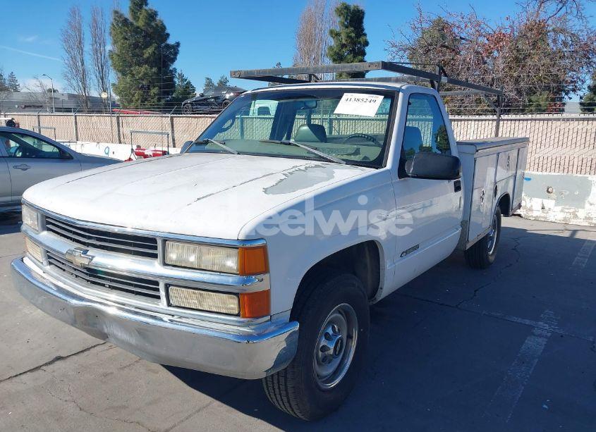 Photo 6 of 1998 Chevrolet C3500 CHASSIS (VIN 1GBGC34R0WF008528)
