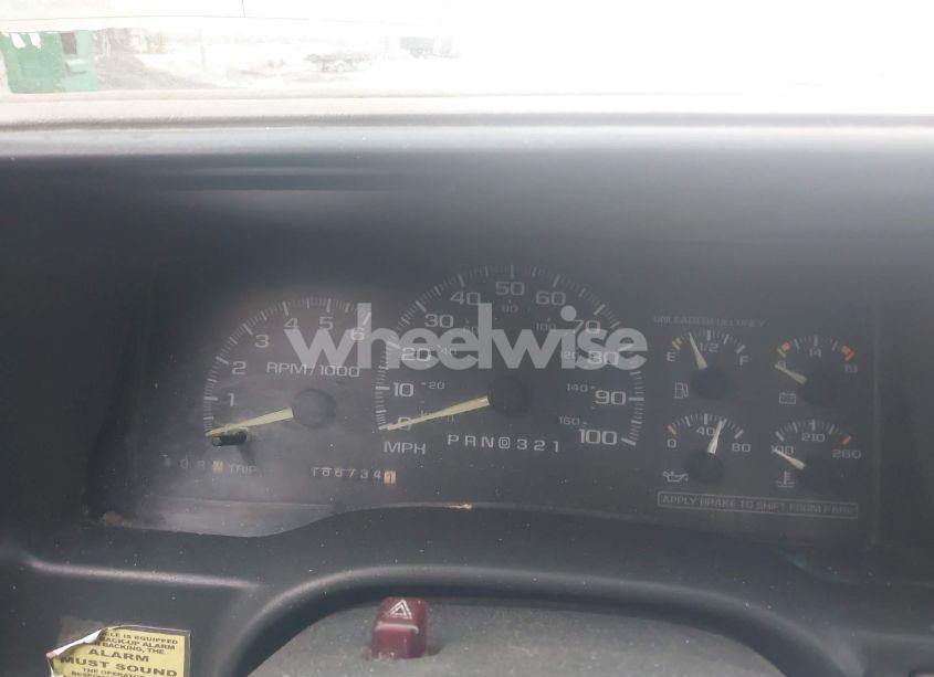 Photo 7 of 1998 Chevrolet C3500 CHASSIS (VIN 1GBGC34R1WZ173860)