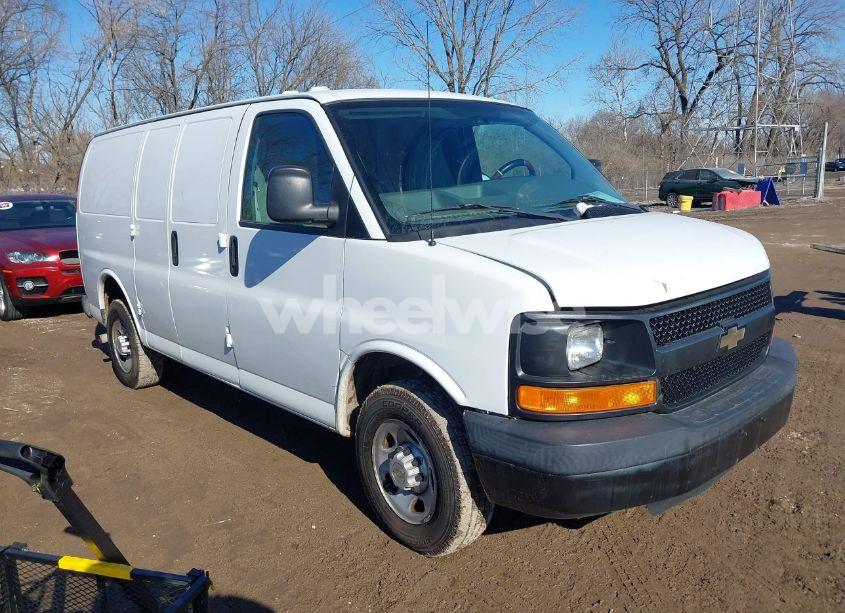 2008 Chevrolet Express WORK VAN (VIN 1GBGG25C581168011) main photo