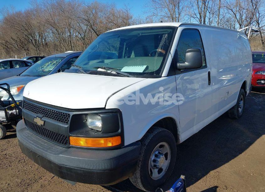 Photo 2 of 2008 Chevrolet Express WORK VAN (VIN 1GBGG25C581168011)