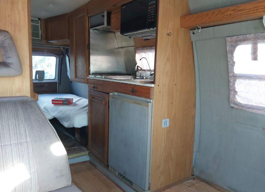 Photo 8 of 1995 Chevrolet G30 (VIN 1GBGG39K6SF193954)