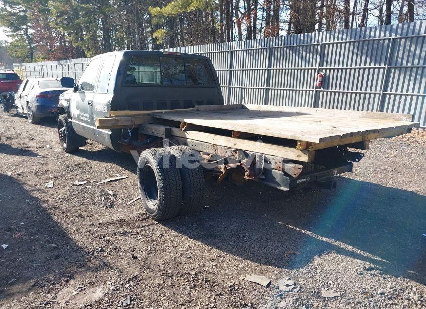 Photo 3 of 1993 Chevrolet K2500 K2500 (VIN 1GBGK24K1PE243737)