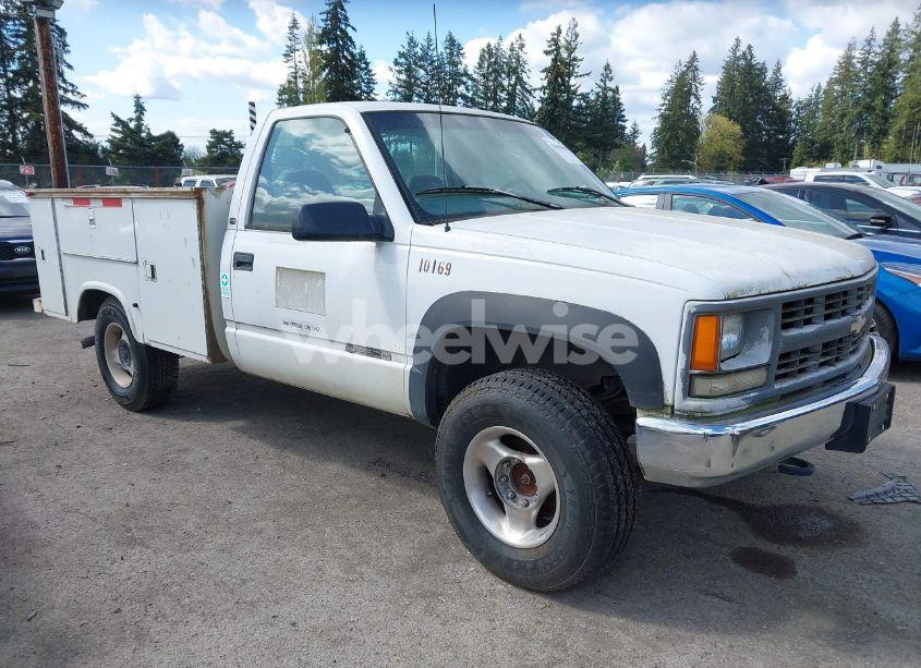1998 Chevrolet K2500 CHASSIS CHEYENNE (VIN 1GBGK24R7WE213878) main photo