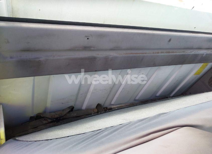 Photo 8 of 1998 Chevrolet K2500 CHASSIS CHEYENNE (VIN 1GBGK24R7WE213878)