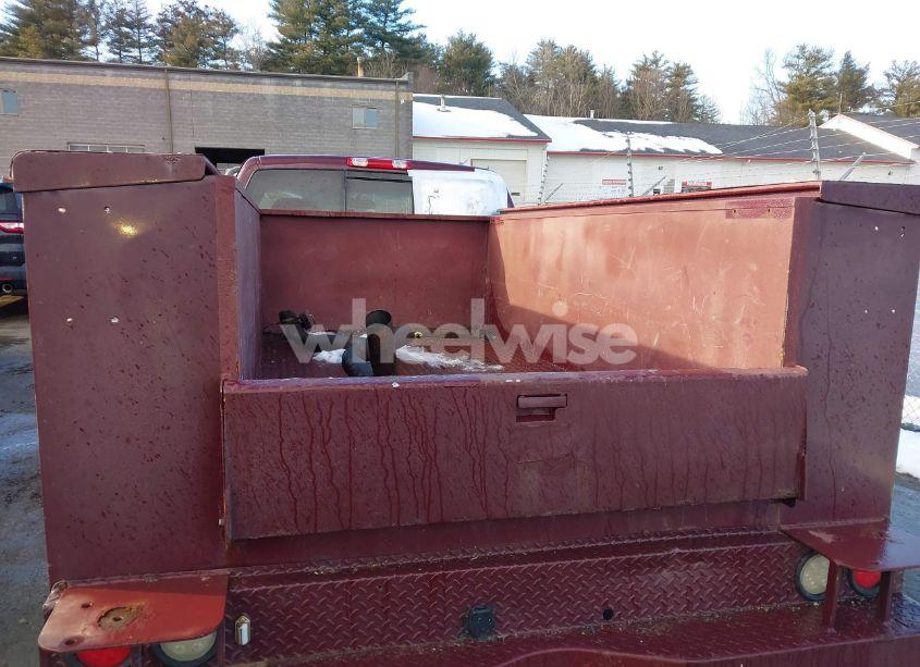 Photo 8 of 2000 Chevrolet Silverado 2500 LS (VIN 1GBGK24U2YE224066)