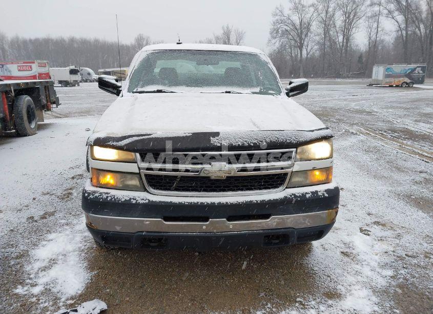 Photo 11 of 2007 Chevrolet Silverado C2500 HEAVY DUTY (VIN 1GBHC23UX7F108691)