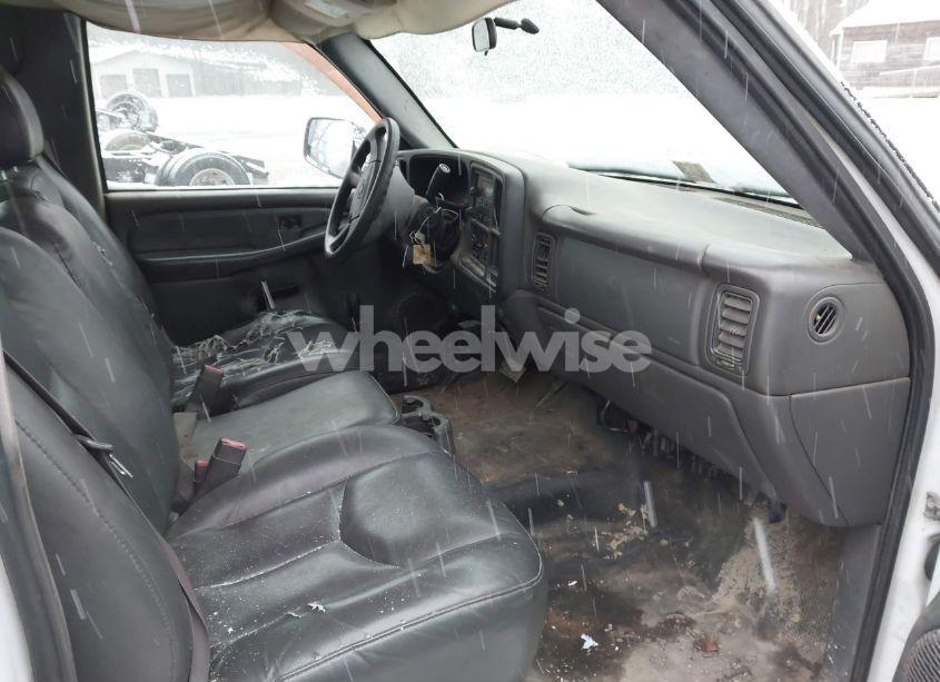 Photo 5 of 2007 Chevrolet Silverado C2500 HEAVY DUTY (VIN 1GBHC23UX7F108691)