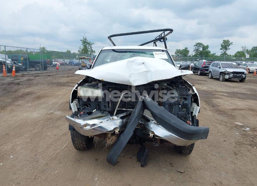 Photo 13 of 2006 Chevrolet Silverado 2500HD WORK TRUCK (VIN 1GBHC24U06E130878)