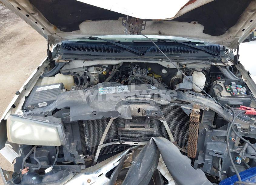 Photo 9 of 2006 Chevrolet Silverado 2500HD WORK TRUCK (VIN 1GBHC24U06E130878)