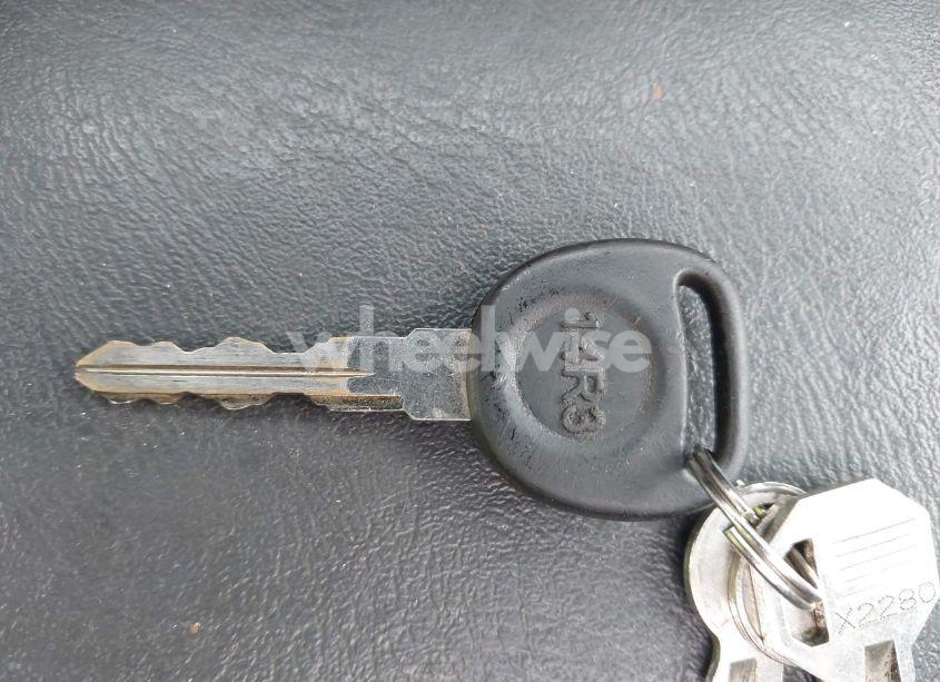 Photo 11 of 2001 Chevrolet Silverado C2500 HEAVY DUTY (VIN 1GBHC24U11Z319315)