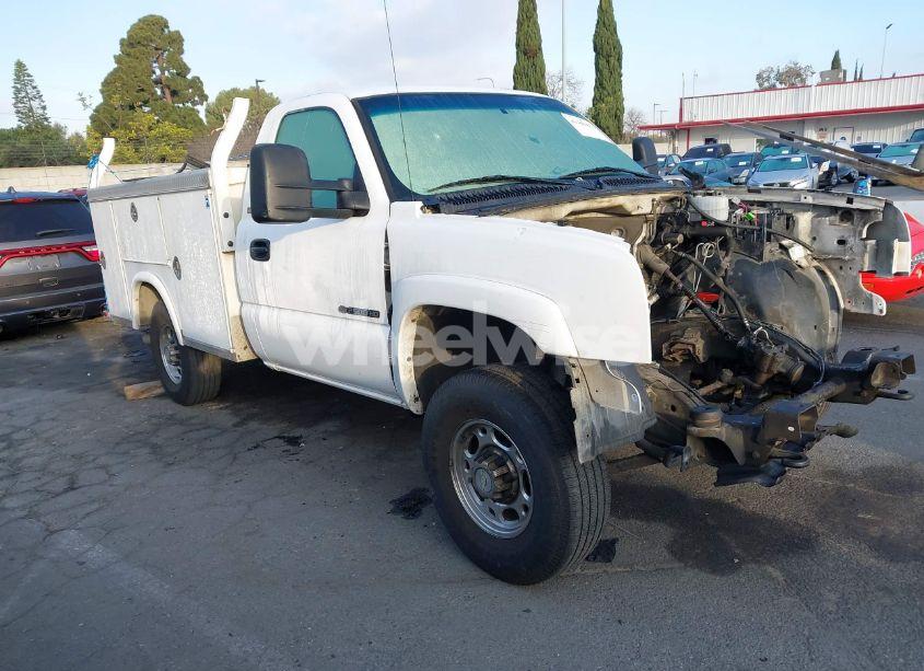 2007 Chevrolet Silverado 2500HD CLASSIC LS (VIN 1GBHC24U17E108843) main photo