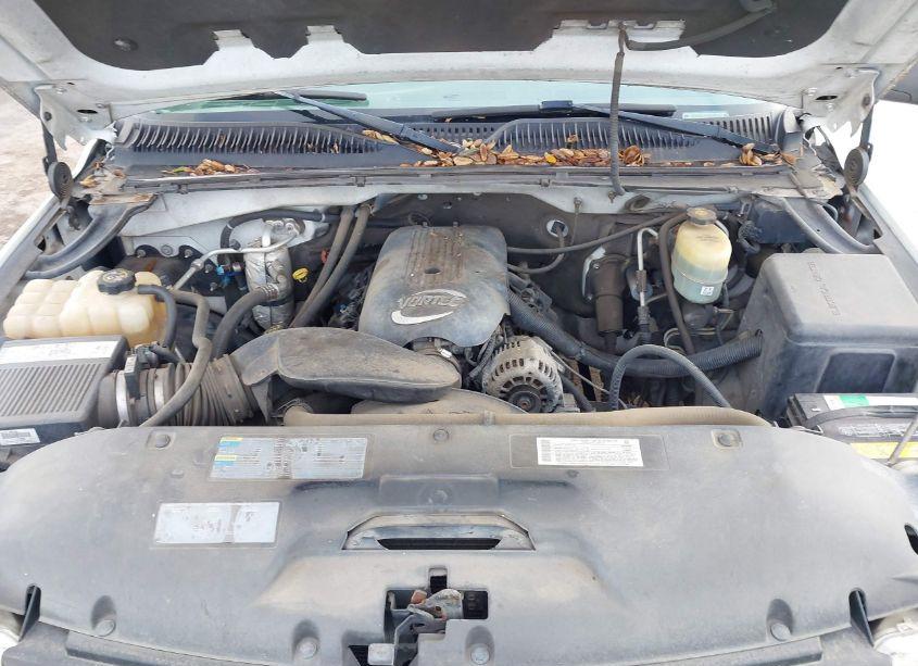 Photo 10 of 2002 Chevrolet Silverado 2500HD (VIN 1GBHC24U22E176237)