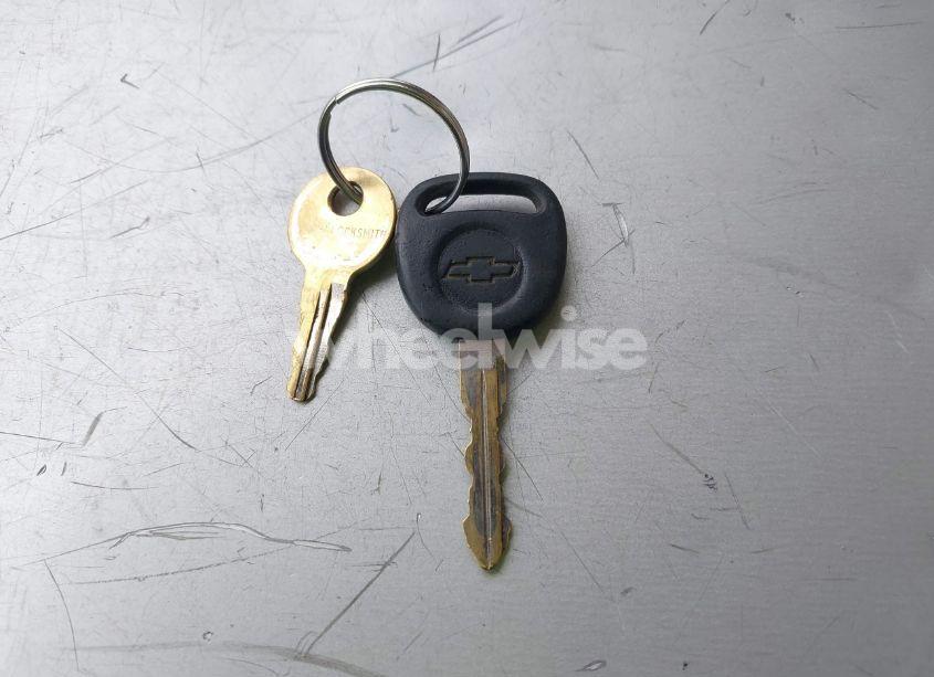 Photo 11 of 2005 Chevrolet Silverado 2500HD WORK TRUCK (VIN 1GBHC24U25E240782)