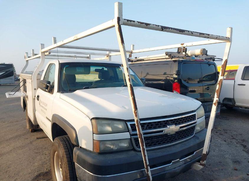 2007 Chevrolet Silverado 2500HD CLASSIC (VIN 1GBHC24U37E115924) main photo