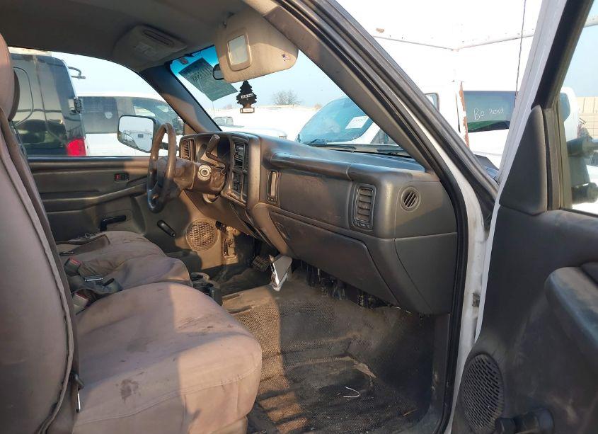 Photo 5 of 2007 Chevrolet Silverado 2500HD CLASSIC (VIN 1GBHC24U37E115924)