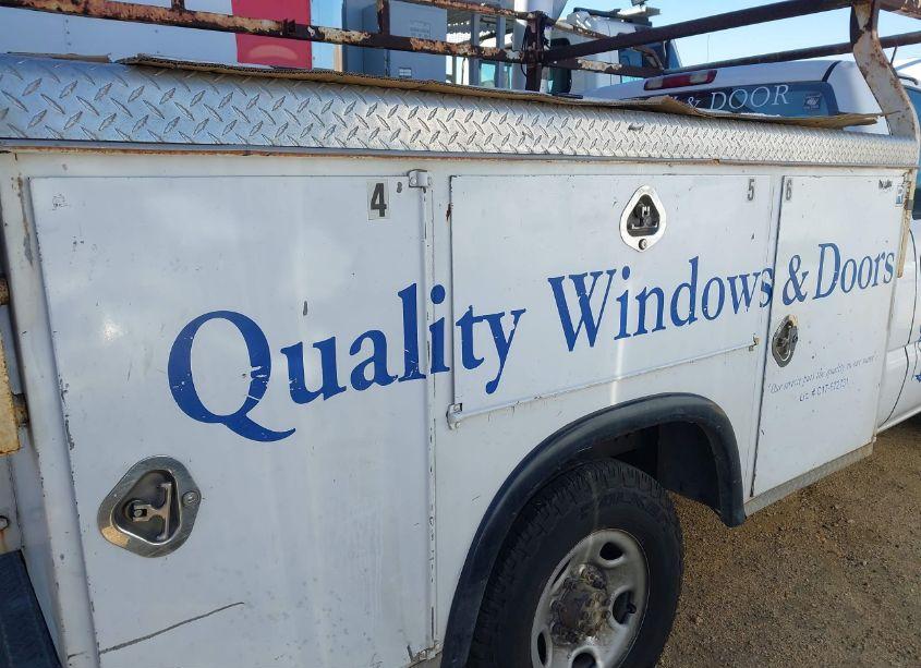 Photo 13 of 2005 Chevrolet Silverado 2500HD (VIN 1GBHC24UX5E115402)