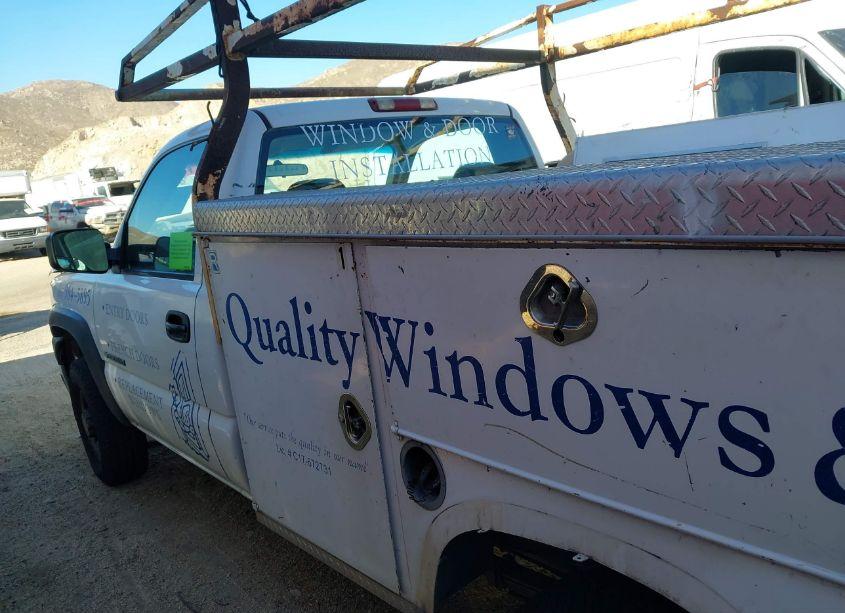 Photo 17 of 2005 Chevrolet Silverado 2500HD (VIN 1GBHC24UX5E115402)