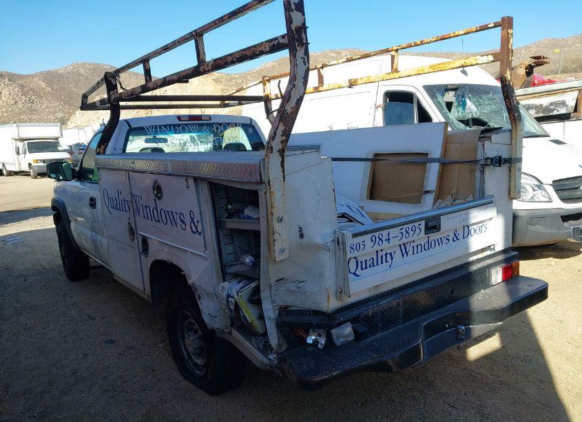 Photo 3 of 2005 Chevrolet Silverado 2500HD (VIN 1GBHC24UX5E115402)