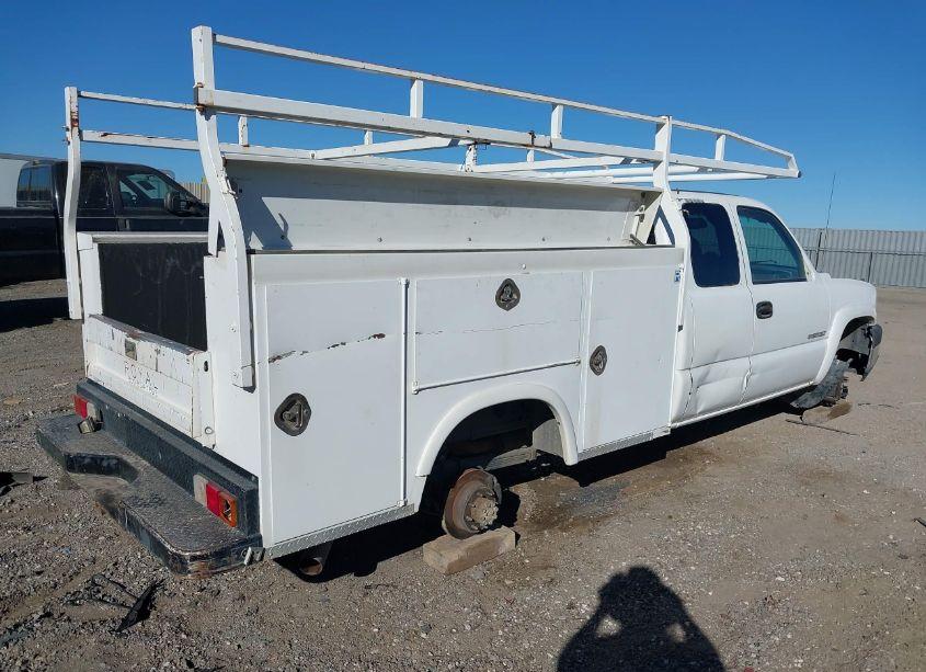 Photo 4 of 2006 Chevrolet Silverado C2500 HEAVY DUTY (VIN 1GBHC29U56E197999)