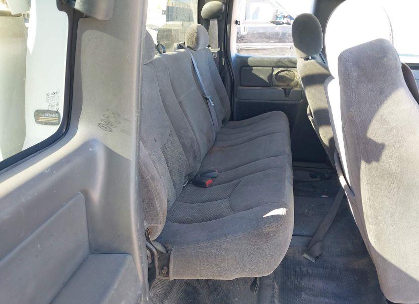 Photo 8 of 2006 Chevrolet Silverado C2500 HEAVY DUTY (VIN 1GBHC29U56E197999)