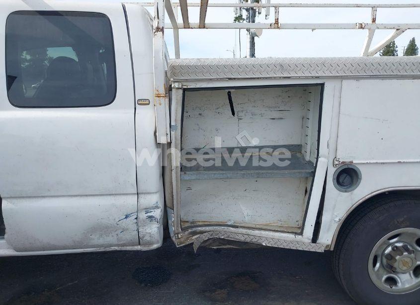 Photo 6 of 2004 Chevrolet Silverado 2500HD (VIN 1GBHC29U84E158689)