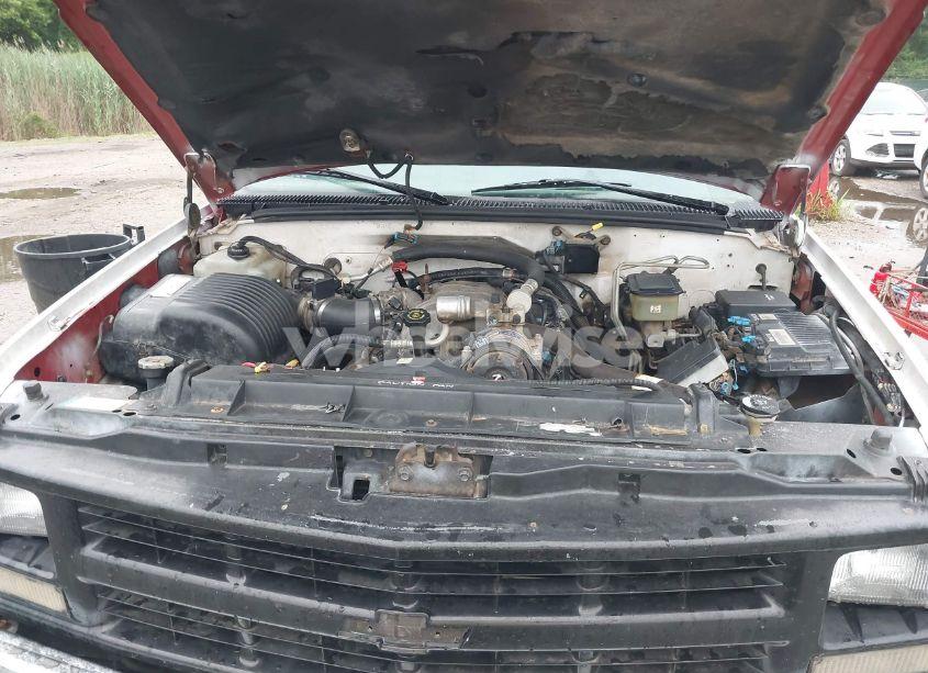 Photo 10 of 1997 Chevrolet C3500 CHASSIS (VIN 1GBHC33J1VF045358)